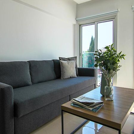 파포스 Phaedrus Living: Seaside Luxury Flat Lighthouse 65 아파트 외부 사진