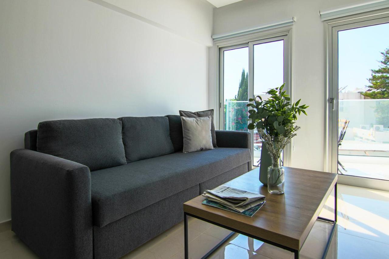 파포스 Phaedrus Living: Seaside Luxury Flat Lighthouse 65 아파트 외부 사진