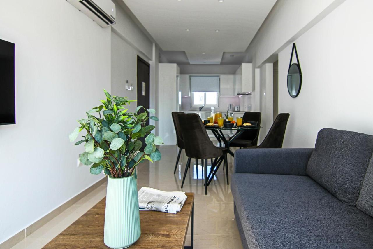 파포스 Phaedrus Living: Seaside Luxury Flat Lighthouse 65 아파트 외부 사진
